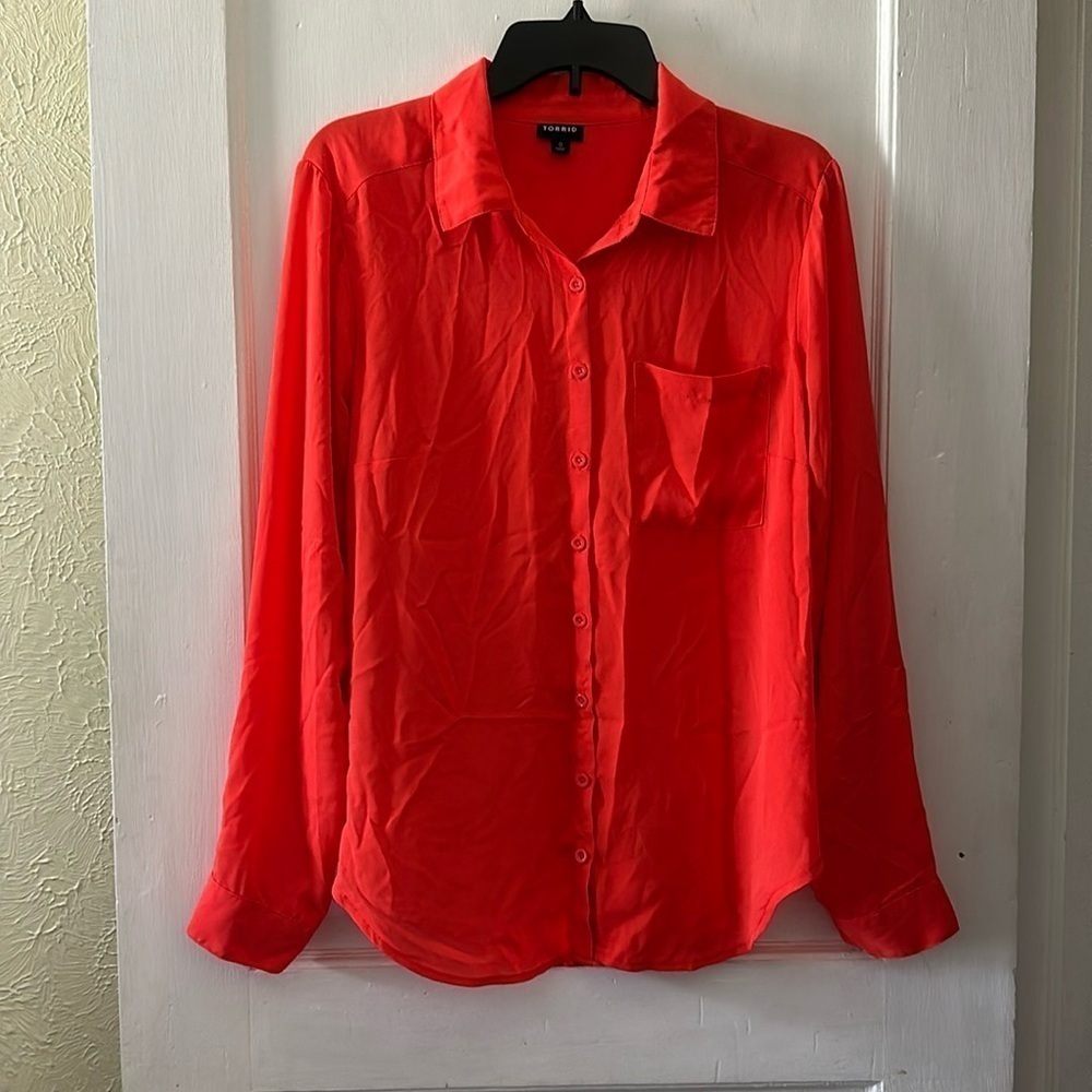 Torrid Lightweight Button Down Long Sleeve Blouse Top
